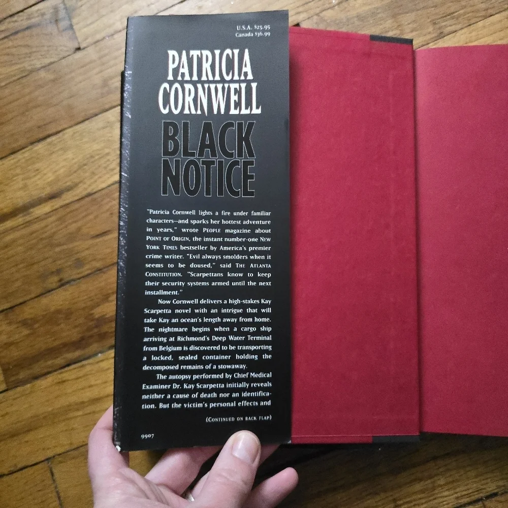 Robert Ludlum & Patricia Cornwell 2 Book Lot The Bourne Supremacy, Black Notice